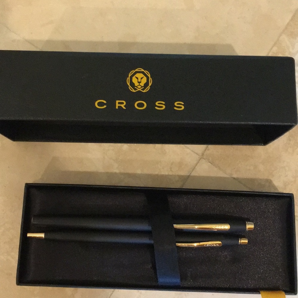 Cross pens